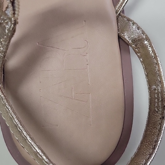 ZARA Mettalic Gold Knotted Strappy Sandals Size 38 - Picture 11 of 16